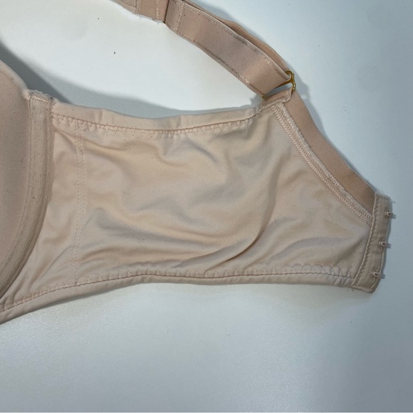 Soma Embraceable T-Shirt Bra - Picture 4 of 9